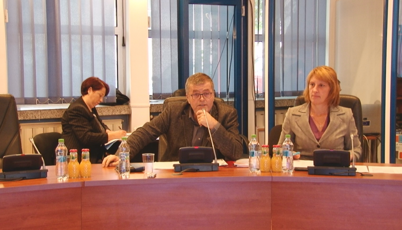 S-A VOTAT: Programul privind reducerea emisiilor de gaze cu efect de seră în transporturi a fost aprobat S-A VOTAT: Programul privind reducerea emisiilor de gaze cu efect de seră în transporturi a fost aprobat