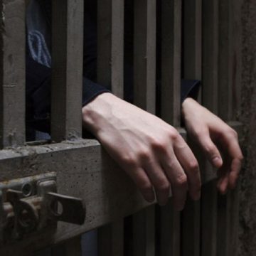 Urmărit naţional depistat de poliţiştii maramureşeni