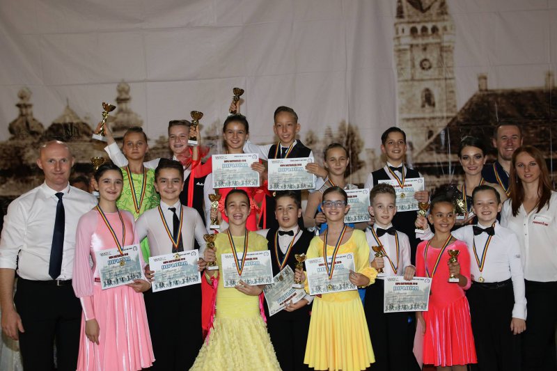MEDALII PESTE MEDALII: 2016 a fost un an al excelenței la Prodance 2000 MEDALII PESTE MEDALII: 2016 a fost un an al excelenței la Prodance 2000