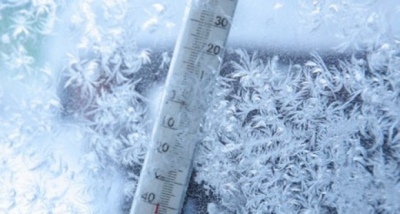 ANM: Marţi, posibil cea mai geroasă dimineaţă din această iarnă, se vor înregistra -28 grade Celsius ANM: Marţi, posibil cea mai geroasă dimineaţă din această iarnă, se vor înregistra -28 grade Celsius