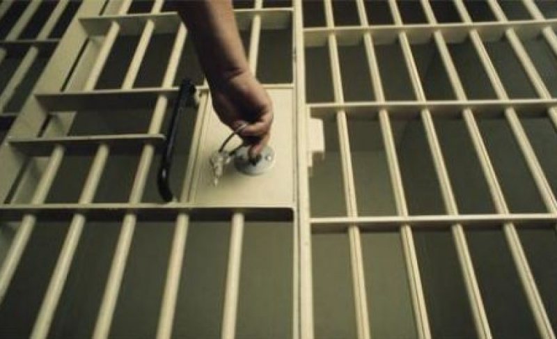 ARESTAȚI: Trei infractori, printre care un sighetean, trimiși după gratii de oamenii legii ARESTAȚI: Trei infractori, printre care un sighetean, trimiși după gratii de oamenii legii