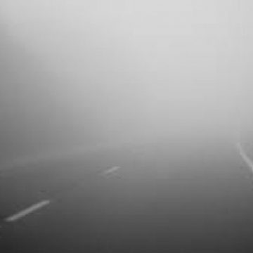 ATENȚIONARE METEO: Cod galben de ceață în unele zone din județ ATENȚIONARE METEO: Cod galben de ceață în unele zone din județ