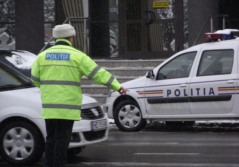 CONTROALE: Peste 70 de autoturisme controlate de polițiștii din Baia Sprie și Șișești