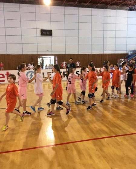 HANDBAL: Echipe din Sighet și Baia Mare vor participa la faza județeană a campionatului național de juniori și de minihandbal HANDBAL: Echipe din Sighet și Baia Mare vor participa la faza județeană a campionatului național de juniori și de minihandbal