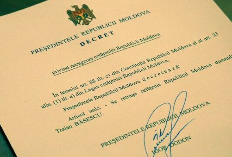 LA LOC COMANDA! Băsescu a rămas fără cetățenie moldoveană. De ce s-a luat această decizie LA LOC COMANDA! Băsescu a rămas fără cetățenie moldoveană. De ce s-a luat această decizie
