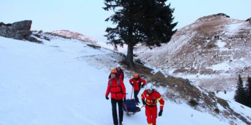 ÎN ALERTĂ: Șapte persoane rătăcite pe munte ÎN ALERTĂ: Șapte persoane rătăcite pe munte