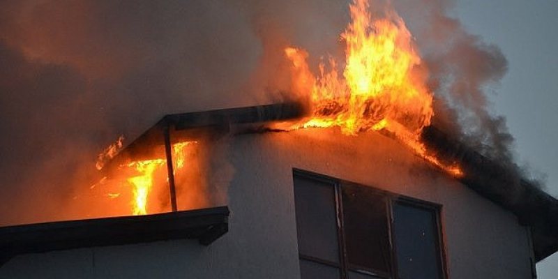 112: Incendiu cu o posibilă victimă în Vișeu de Sus 112: Incendiu cu o posibilă victimă în Vișeu de Sus