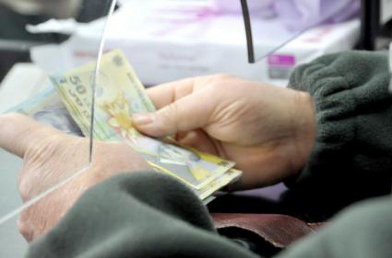 CONTRIBUȚII SOCIALE: Cât se achită anul acesta pentru sănătate, pensii și șomaj CONTRIBUȚII SOCIALE: Cât se achită anul acesta pentru sănătate, pensii și șomaj