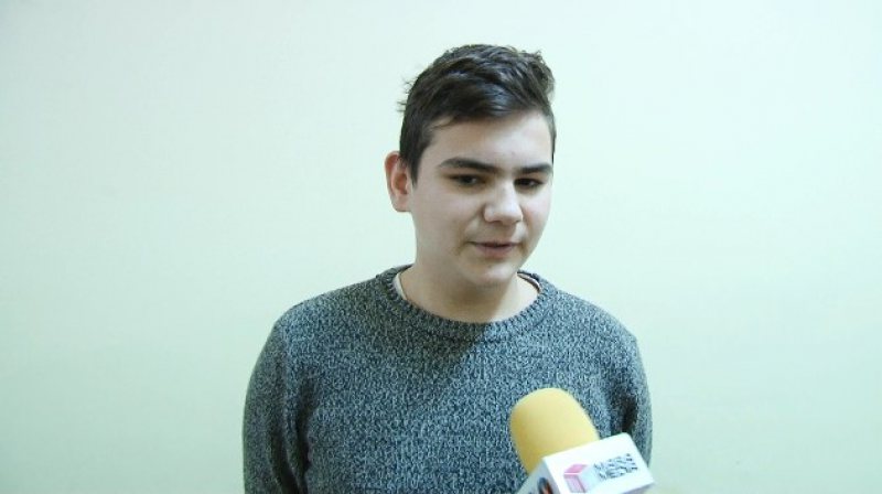 DOTARE: Calculatoare noi la Școala ”George Coșbuc” DOTARE: Calculatoare noi la Școala ”George Coșbuc”