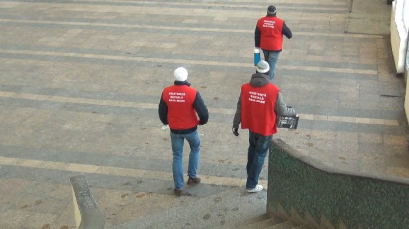 MONITORIZARE: Asistenții sociali fac evaluări în familiile ce îngrijesc copii ai căror părinți sunt plecați în străinătate MONITORIZARE: Asistenții sociali fac evaluări în familiile ce îngrijesc copii ai căror părinți sunt plecați în străinătate