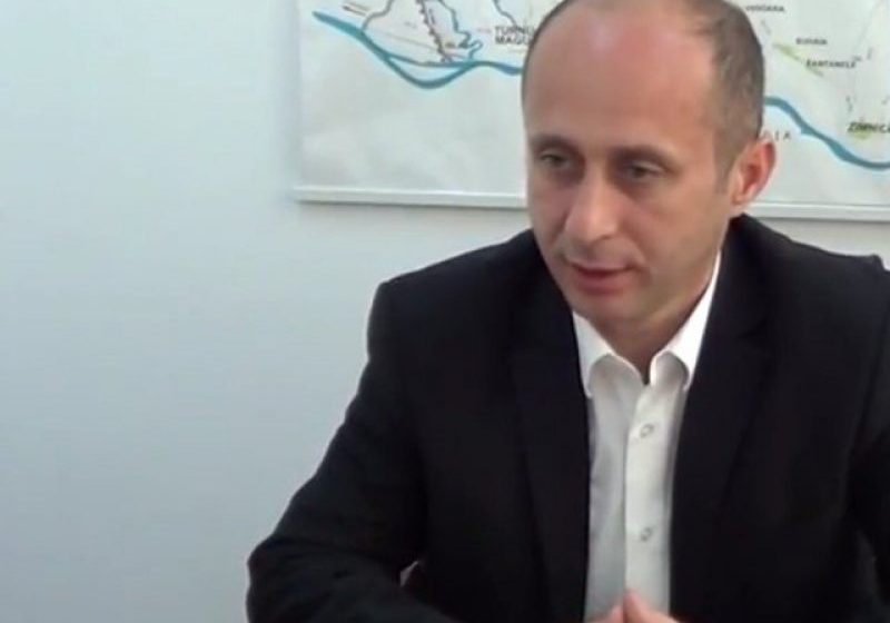 URMĂRI: Camera Deputaților a vacantat locul de deputat al lui Adrian Gâdea, în urma demisiei acestuia URMĂRI: Camera Deputaților a vacantat locul de deputat al lui Adrian Gâdea, în urma demisiei acestuia