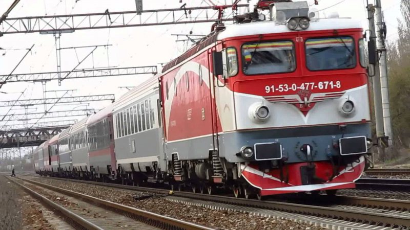 MODIFICĂRI: Transportul feroviar de călători trece duminică la ora de vară MODIFICĂRI: Transportul feroviar de călători trece duminică la ora de vară