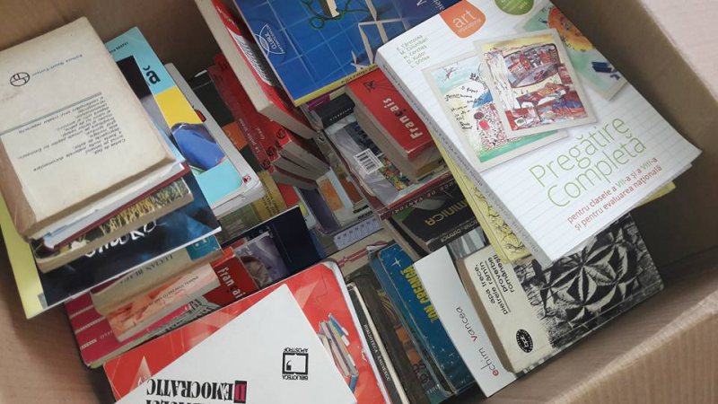 PROIECT PENTRU UCRAINA: Un copil, o carte, un suflet – români pentru români PROIECT PENTRU UCRAINA: Un copil, o carte, un suflet – români pentru români
