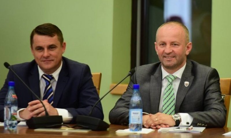 SARCINI DE LA ȘEFU’:Vicepreședinții Consiliului Județean au primit atribuții suplimentare SARCINI DE LA ȘEFU’:Vicepreședinții Consiliului Județean au primit atribuții suplimentare