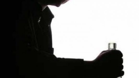 A rămas pe uscat după ce i s-au confiscat 140 de litri de alcool