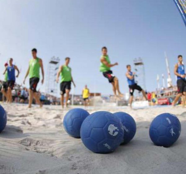 BEACH HANDBALL: Patru sportivi de la Academia Minaur au participat cu naționala la Campionatul european U17