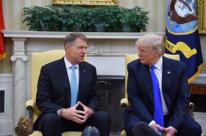 CASA ALBA: Conferinţa de presă a lui Klaus Iohannis şi Donald Trump. Ce au spus cei doi preşedinţi despre terorism, corupţia din România, bugetul de apărare, Rusia şi vizele pentru români CASA ALBA: Conferinţa de presă a lui Klaus Iohannis şi Donald Trump. Ce au spus cei doi preşedinţi despre terorism, corupţia din România, bugetul de apărare, Rusia şi vizele pentru români