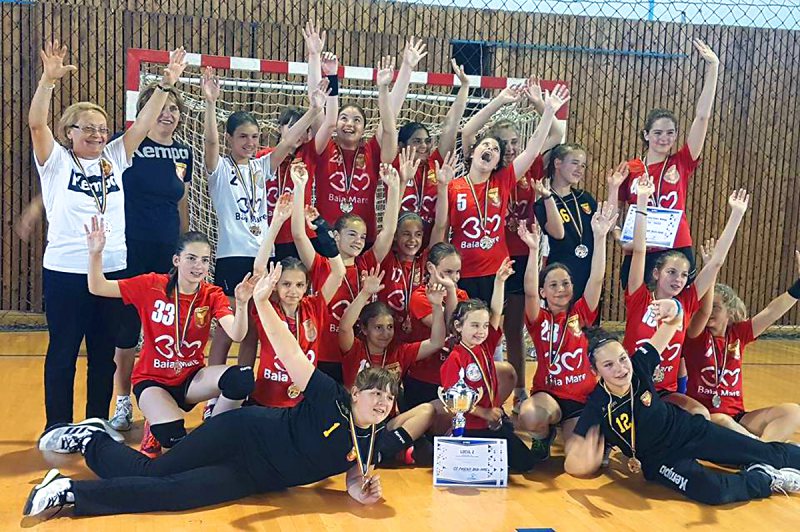 HANDBAL: Junioarele IV de la Phoenix Baia Mare, vicecampioane naționale HANDBAL: Junioarele IV de la Phoenix Baia Mare, vicecampioane naționale