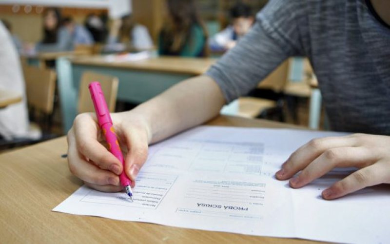 MARAMUREȘ: Peste 200 de absenți la prima probă a evaluării naționale MARAMUREȘ: Peste 200 de absenți la prima probă a evaluării naționale