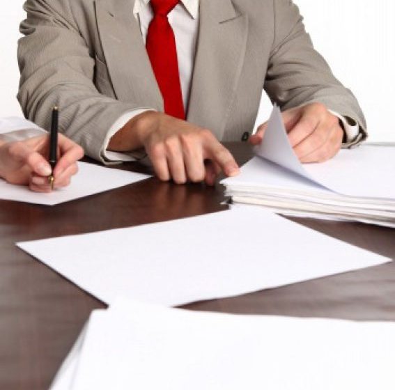 PROIECT: Firmele ar putea scăpa până în 2018 de analiza de risc la securitate fizică