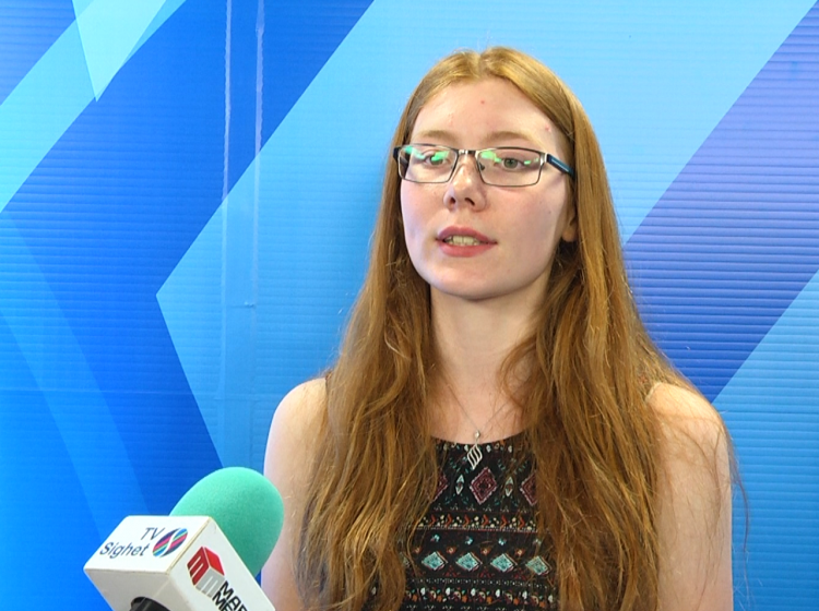 PROIECT PENTRU TINERI: Asociația Szmisz caută doritori pentru „Safe and Smart”