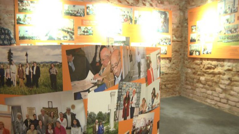 SPECIAL: S-a deschis o expoziție care marchează 20 de ani de existență a Memorialului de la Sighet SPECIAL: S-a deschis o expoziție care marchează 20 de ani de existență a Memorialului de la Sighet
