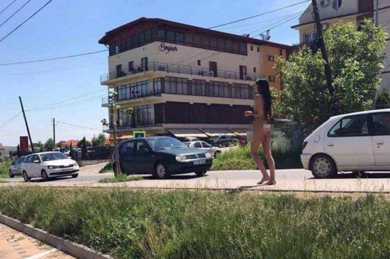 ŞOCANT: Tânără drogată și lăsată sa umble goală pe stradă ŞOCANT: Tânără drogată și lăsată sa umble goală pe stradă