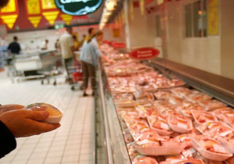 STUDIU: Şapte din zece români folosesc carnea de pui pentru pregătirea săptămânală a meselor STUDIU: Şapte din zece români folosesc carnea de pui pentru pregătirea săptămânală a meselor