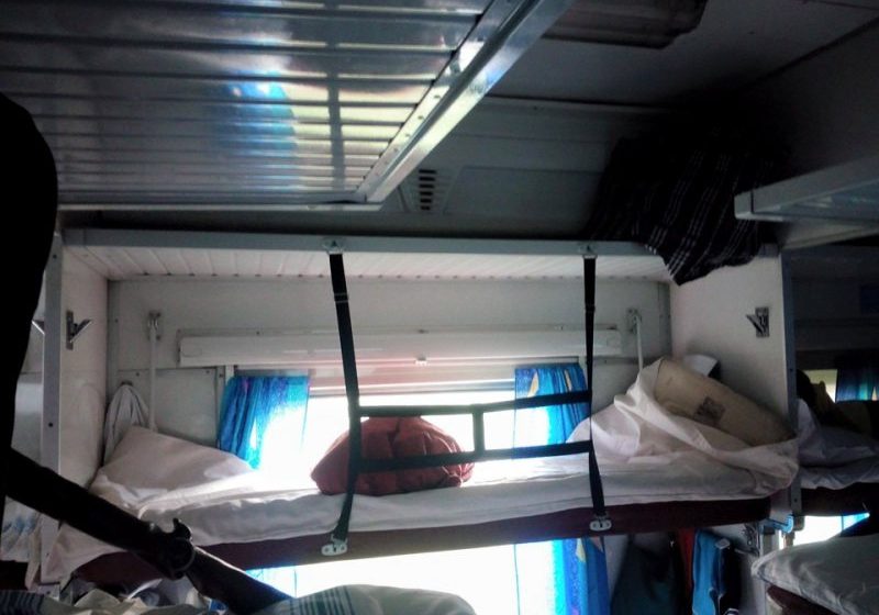 CERCETĂRI: Contrabandă cu ţigări în tren pe relația Sighetu Marmaţiei – Beclean pe Someş – Bucureşti Nord