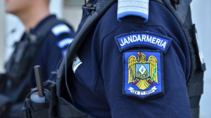 LA DATORIE: Misiunile jandarmilor maramureşeni pentru minivacanţa de Sfânta Maria LA DATORIE: Misiunile jandarmilor maramureşeni pentru minivacanţa de Sfânta Maria