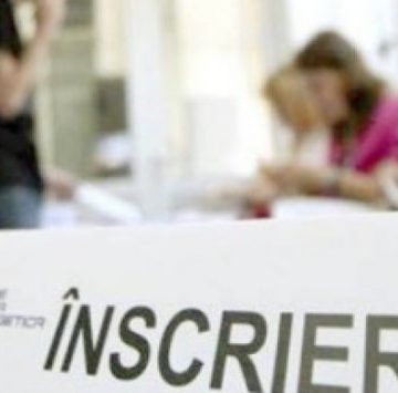 VIDEO | A început înscrierea pentru admiterea la liceu VIDEO | A început înscrierea pentru admiterea la liceu