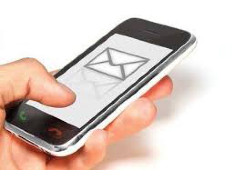 ANCOM: Sistemul de alertă va permite transmiterea simultană a unui SMS către toți utilizatorii de telefoane mobile