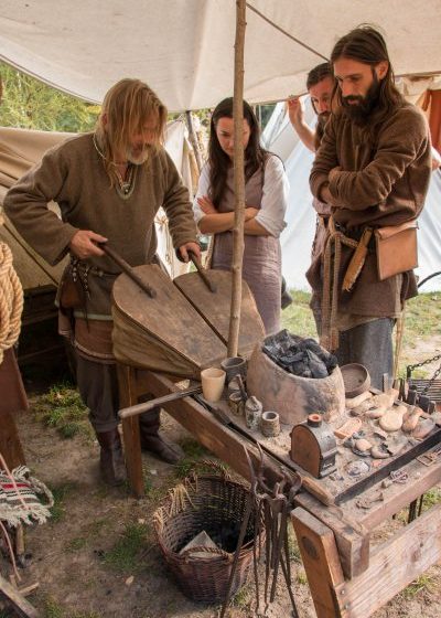 SPECIAL: Muzeul Județean de Istorie și Arheologie, singurul din țară participant la Festivalul arheologic din Polonia