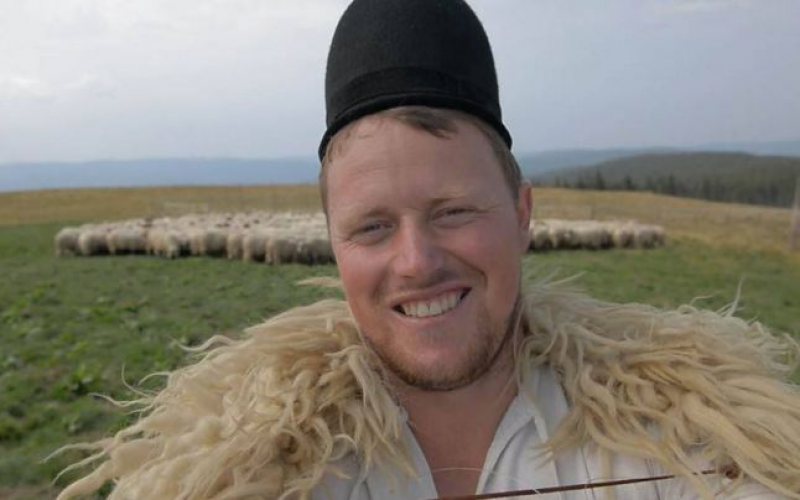 PLÂNGERE: „Ciobanu Ghiţă”, cu jalba la DNA: Banii europeni ajung doar la unii fermieri