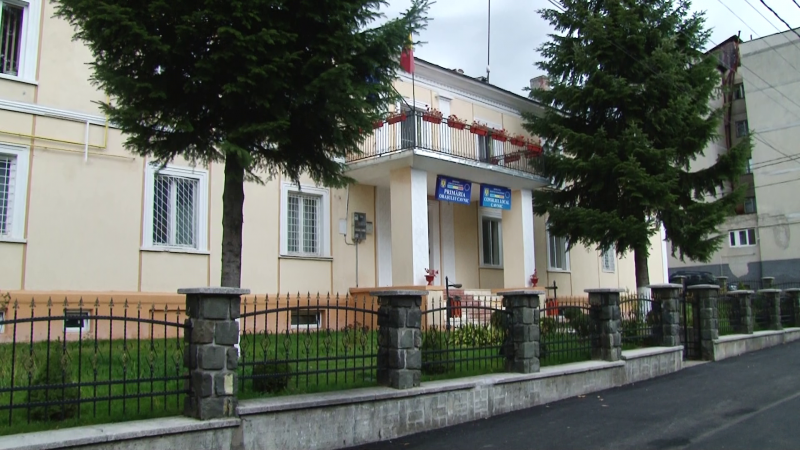 CAVNIC: Află ce planuri are primarul Vladimir Petruţ pentru transportul public în comun CAVNIC: Află ce planuri are primarul Vladimir Petruţ pentru transportul public în comun