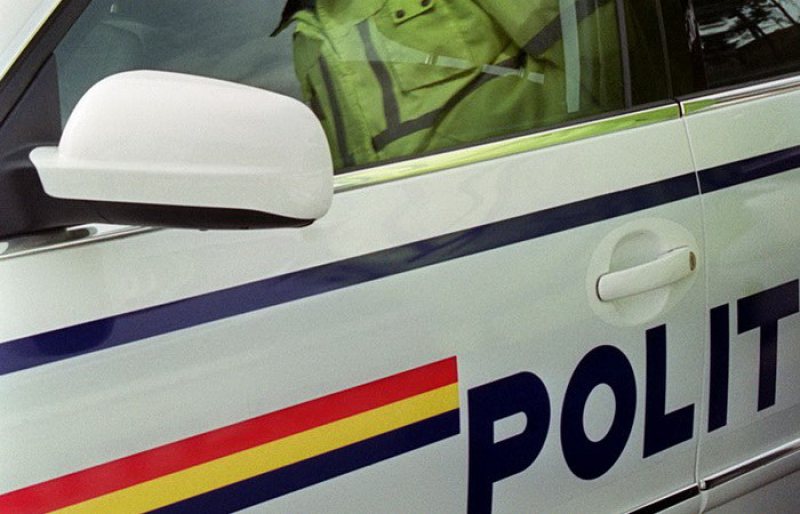 112: Coliziune între un autoturism și microbuz, pe DN 19F (Baia Mare – Satu Mare). Două persoane sunt încarcerate 112: Coliziune între un autoturism și microbuz, pe DN 19F (Baia Mare – Satu Mare). Două persoane sunt încarcerate