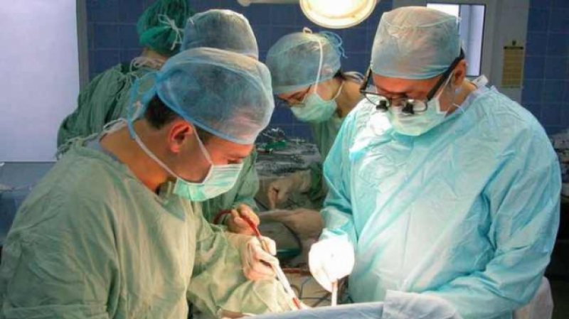 STUDIU: Persoanele care suferă intervenții chirurgicale la inimă după-amiaza au un risc mai mic de complicații STUDIU: Persoanele care suferă intervenții chirurgicale la inimă după-amiaza au un risc mai mic de complicații