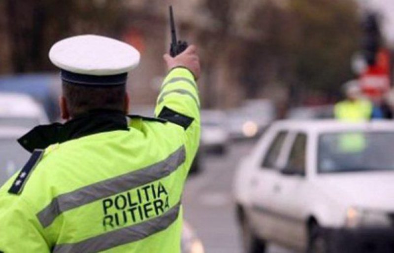 PRIORITATE: Siguranţa participanţilor la trafic PRIORITATE: Siguranţa participanţilor la trafic