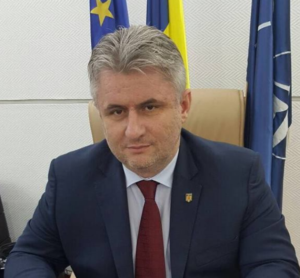 DECIZIE NEAȘTEPTATĂ: Dragoș Titea a demisionat de la Transporturi. Marele perdant e județul Maramureș DECIZIE NEAȘTEPTATĂ: Dragoș Titea a demisionat de la Transporturi. Marele perdant e județul Maramureș
