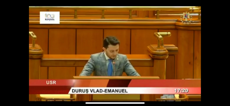APELUL LUI DURUŞ: „Reanalizați și corectați reducerea timpului de lucru pentru eliberarea pașapoartelor în Sighet și Borșa” APELUL LUI DURUŞ: „Reanalizați și corectați reducerea timpului de lucru pentru eliberarea pașapoartelor în Sighet și Borșa”
