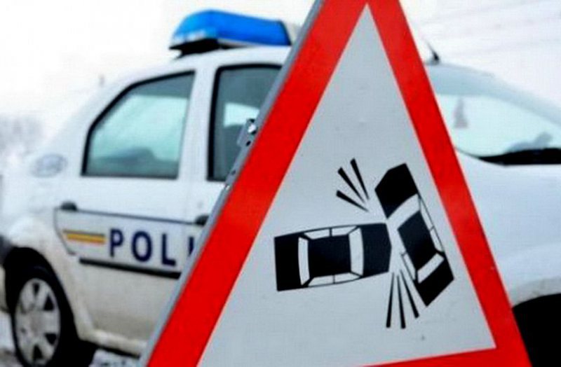N-A ADAPTAT VITEZA: Accident cu patru răniți N-A ADAPTAT VITEZA: Accident cu patru răniți