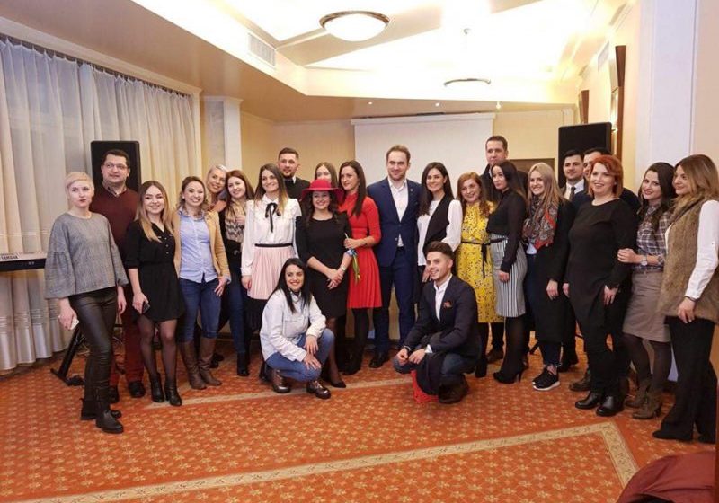 ”TIMP PENTRU TINE”: Ziua Femeii, marcată de TNL într-un mod special ”TIMP PENTRU TINE”: Ziua Femeii, marcată de TNL într-un mod special
