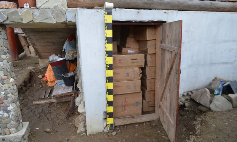 ASTA DA CAPTURĂ! În urma unei percheziții, acasă la un bărbat s-au descoperit țigări de contrabandă de 526.000 de lei ASTA DA CAPTURĂ! În urma unei percheziții, acasă la un bărbat s-au descoperit țigări de contrabandă de 526.000 de lei