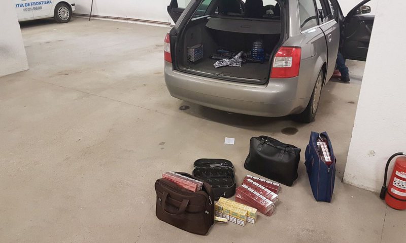 CONTRABANDĂ: Două femei, prinse cu sute de pachete cu țigări ucrainene CONTRABANDĂ: Două femei, prinse cu sute de pachete cu țigări ucrainene