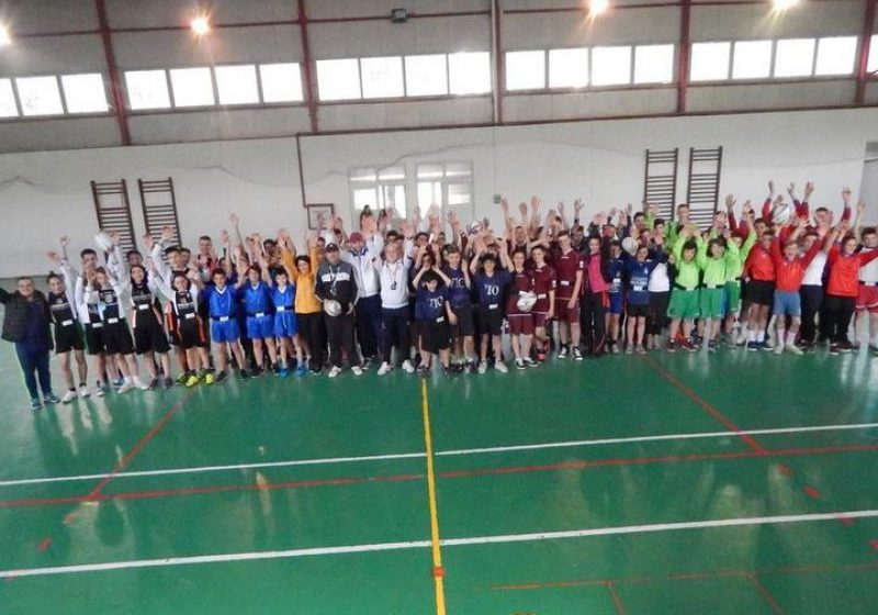 EVENIMENTE LA LICEU: Cursuri de rugby plus o competiție – ”Ghiocei de Borșa” EVENIMENTE LA LICEU: Cursuri de rugby plus o competiție – ”Ghiocei de Borșa”