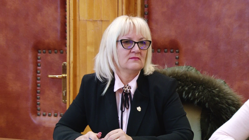 SENATORUL PMP, SEVERICA COVACIU, CERE LĂMURIRI: ”Sunt cazuri în care angajatorii şi-au recuperat banii pentru concediile medicale după un an sau doi” SENATORUL PMP, SEVERICA COVACIU, CERE LĂMURIRI: ”Sunt cazuri în care angajatorii şi-au recuperat banii pentru concediile medicale după un an sau doi”