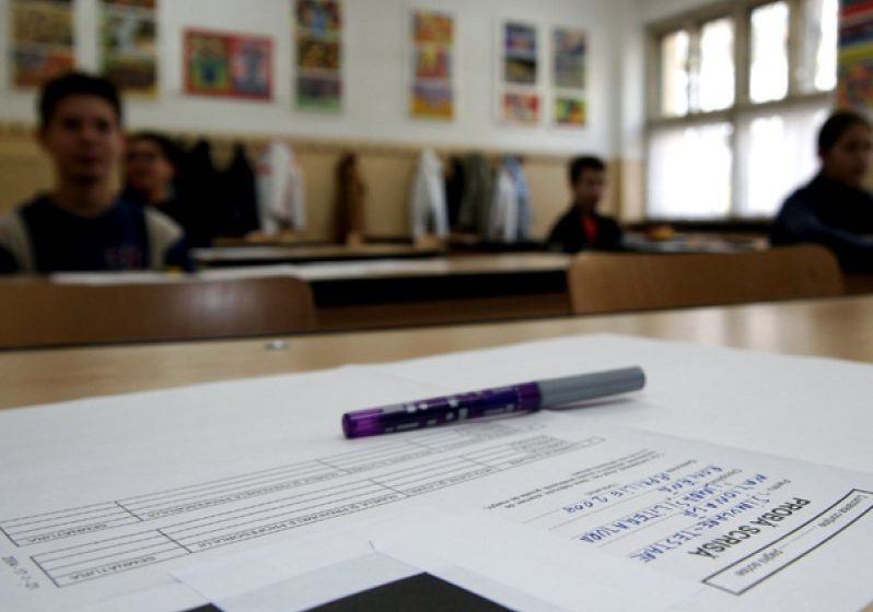 SIMULARE EVALUARE NAŢIONALĂ 2018: Modele de SUBIECTE şi BAREM la română, clasa a VIII-a