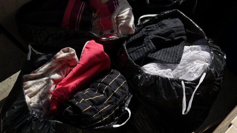 UMANITAR: Campanie de donații de îmbrăcăminte și încălțăminte pentru familii nevoiașe UMANITAR: Campanie de donații de îmbrăcăminte și încălțăminte pentru familii nevoiașe
