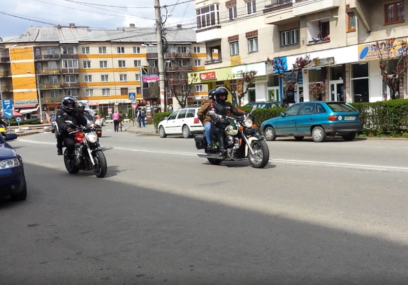 DE LUAT ÎN SEAMĂ: Recomandările polițiștilor pentru sezonul motocicliștilor DE LUAT ÎN SEAMĂ: Recomandările polițiștilor pentru sezonul motocicliștilor