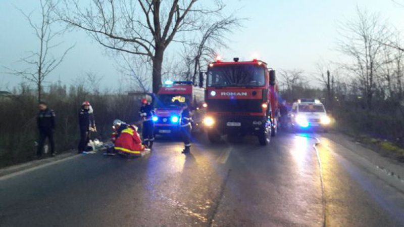 ACCIDENT: Un bărbat a murit în această dimineaţă după ce maşina în care se afla a luat foc ACCIDENT: Un bărbat a murit în această dimineaţă după ce maşina în care se afla a luat foc